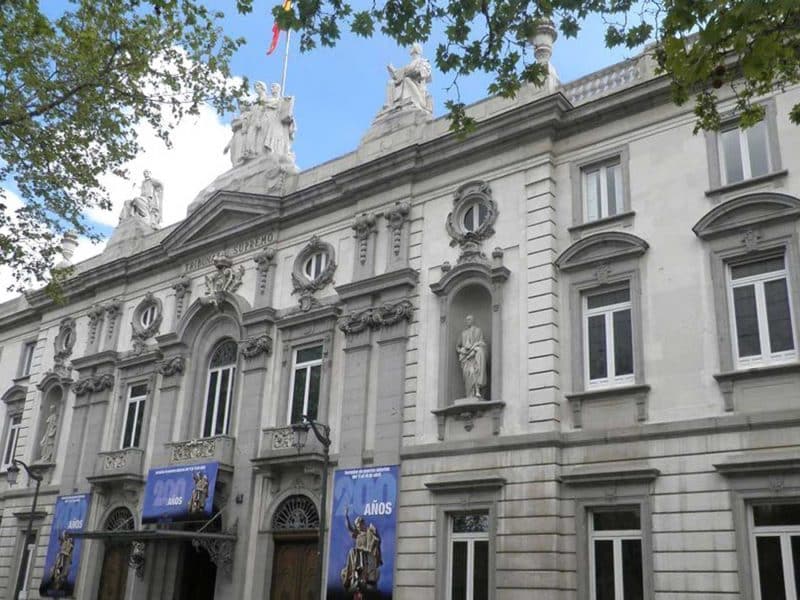 Fachada de la sede del Tribunal Supremo