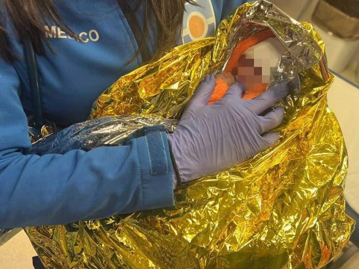 Nieves. la bebé encontrada en un contenedor en Los Palacios / Europa Press