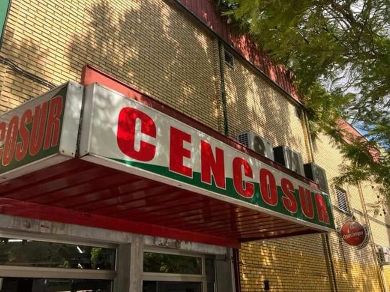 Entrada a la galería Cencosur, donde trascurrieron los hechos