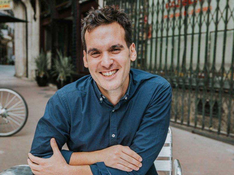 Julio Muñoz, conocido como Rancio Sevillano, estará presente en esta Feria del Libro de Santiponce