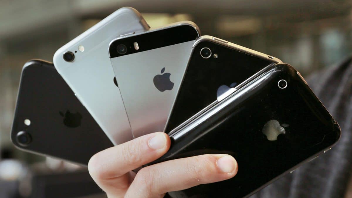 Imagen de recurso de varios iPhones