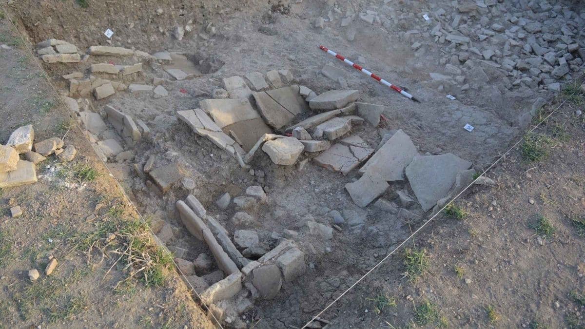 Imágenes de esta excavación en Itálica