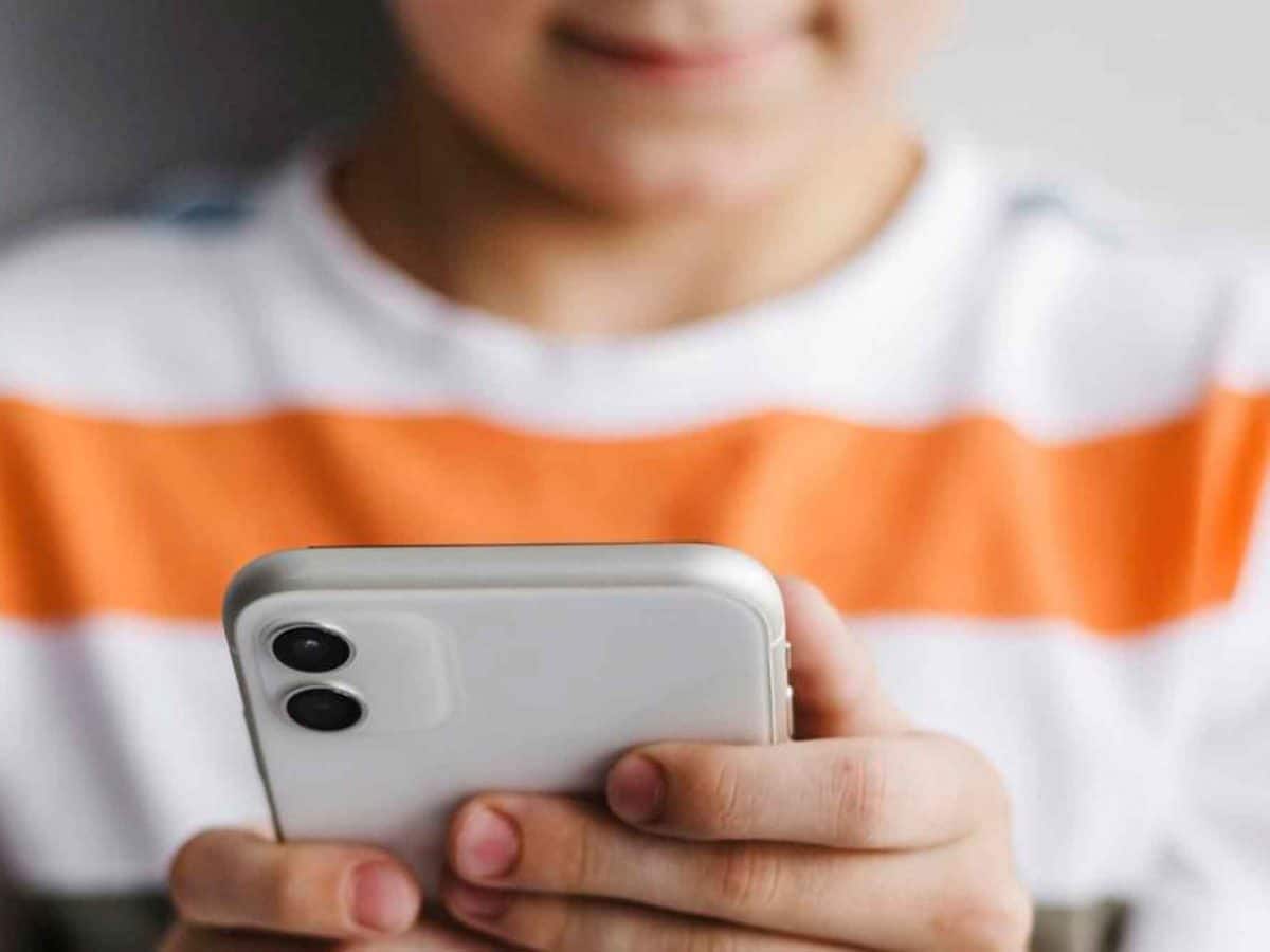 Uso del móvil en menores