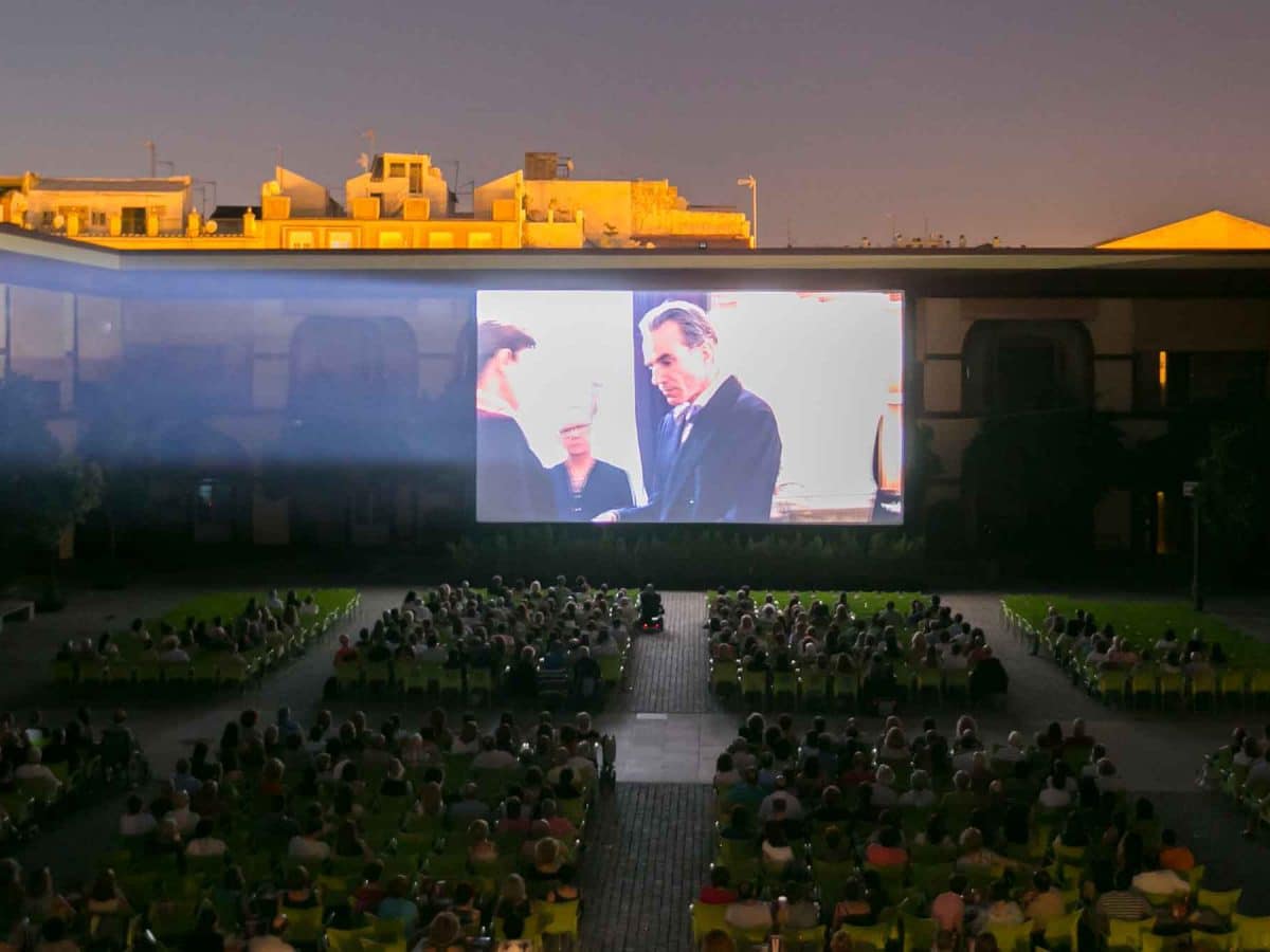 Cine de verano de la Diputación de Sevilla. SA