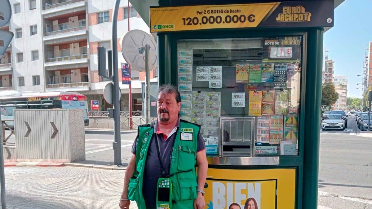 El vendedor de la ONCE Antonio Velázquez. - ONCE