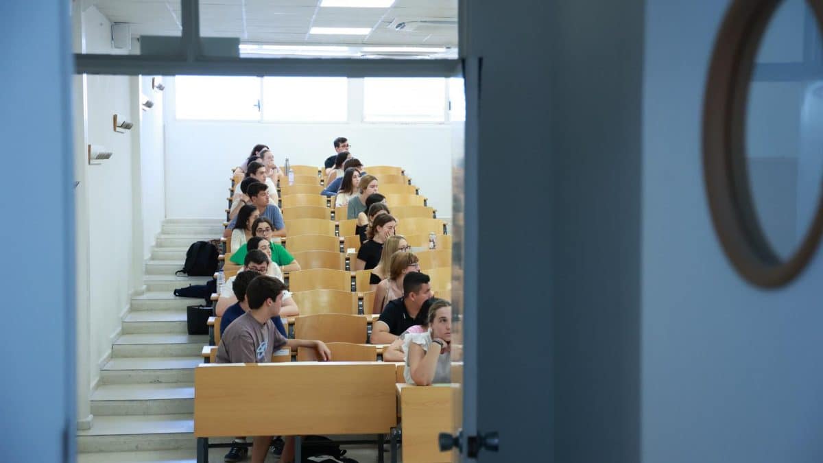 Imágenes de exámenes de la PEvAU en Sevilla en 2024. - ROCIO RUZ / EUROPA PRESS