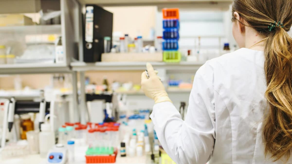 Archivo - Archivo- Un médico andaluz - JUNTA DE ANDALUCÍA - Archivo