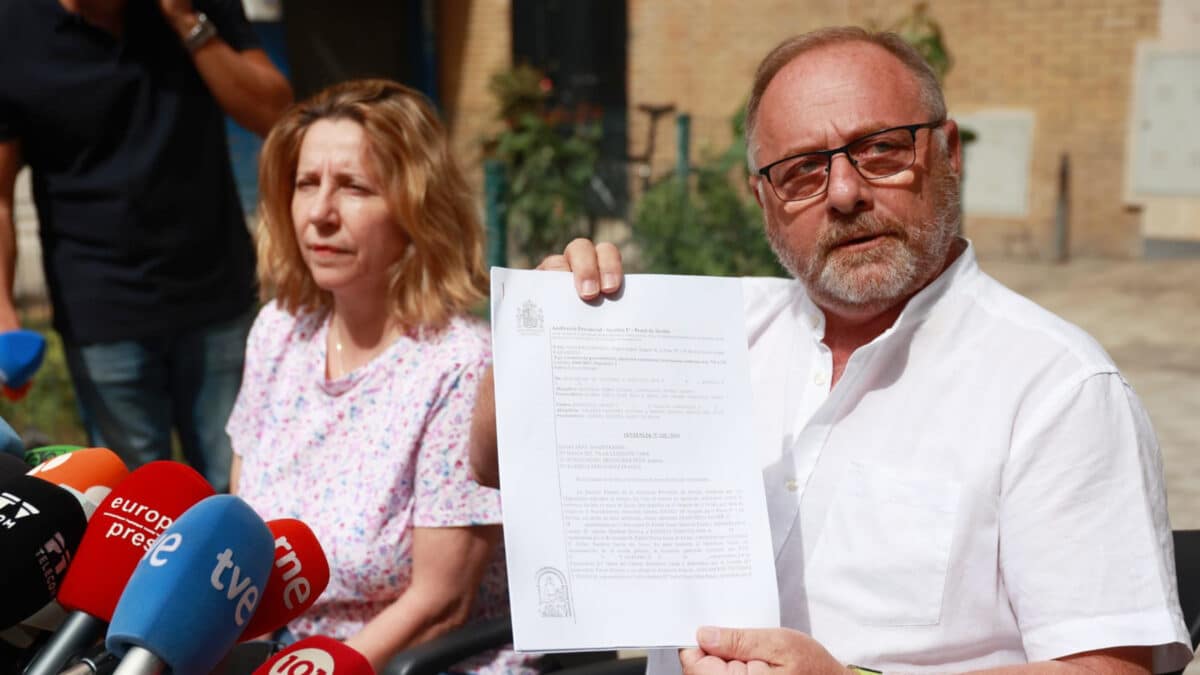 Eva Casanueva y Antonio del Castillo, padres de Marta del Castillo, durante la rueda de prensa. - ROCÍO RUZ-EUROPA PRESS