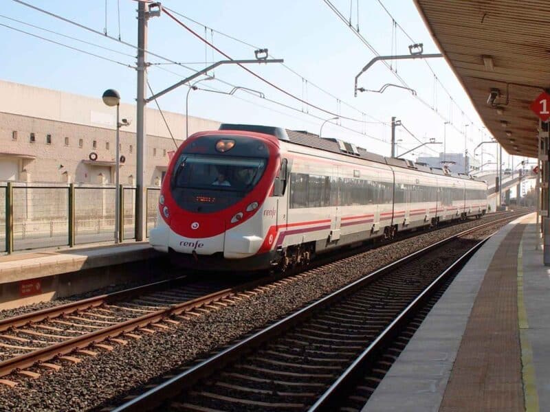 Archivo - Tren. - JUNTA DE ANDALUCÍA - Archivo