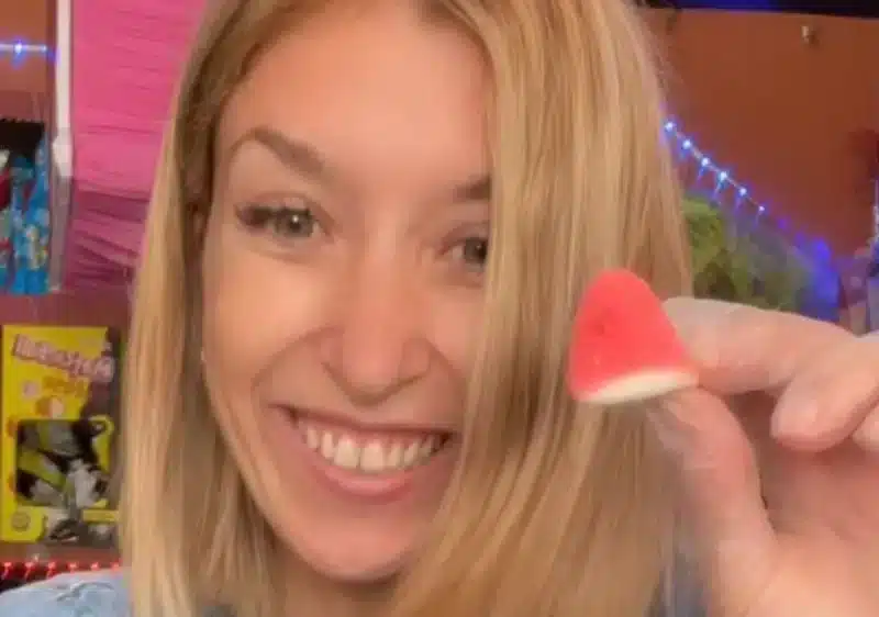 La "tiktoker" Rocío Armero, conocida en la red social como "El Kiosko de Sarita". TikTok