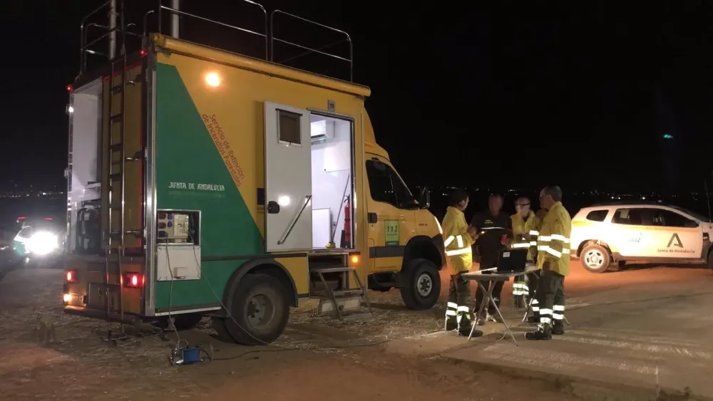 Operativo del Plan Infoca en el incendio forestal de Cantillana. - PLAN INFOCA