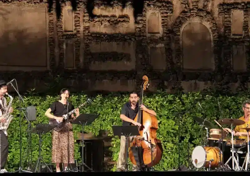 Archivo - Noches en los Jardines del Real Alcázar de Sevilla. - AYUNTAMIENTO DE SEVILLA - Archivo