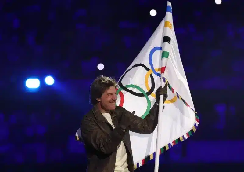 Tom Cruise en la ceremonia de clausura de los Juegos Olímpicos de París 2024. @Olympics