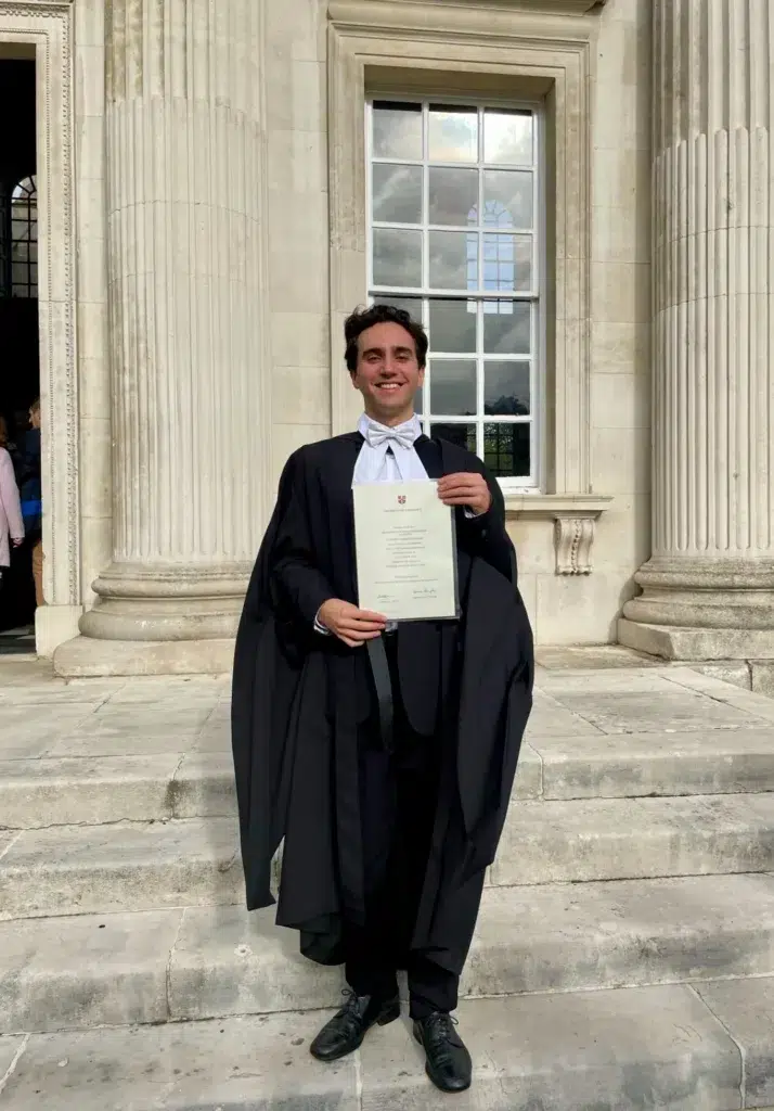 Graduación del Máster en la Universidad de Cambridge en 2022 / Cedida