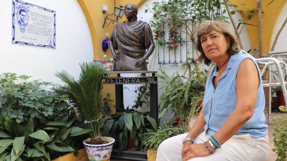 Remedios Malvárez en la Peña Cultural Flamenca Torres Macarena / Coral Gata