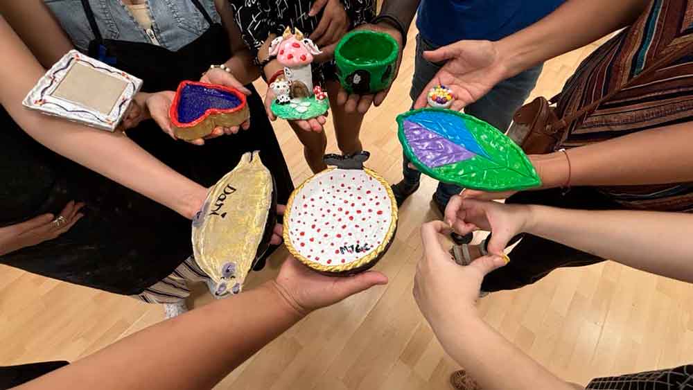 Imagen de un taller de personas acogidas por CEAR Andalucía en Málaga / SA