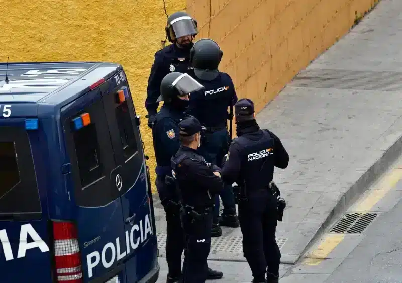 Archivo - Agentes de Policía en una imagen de archivo - Antonio Sempere - Europa Press - Archivo