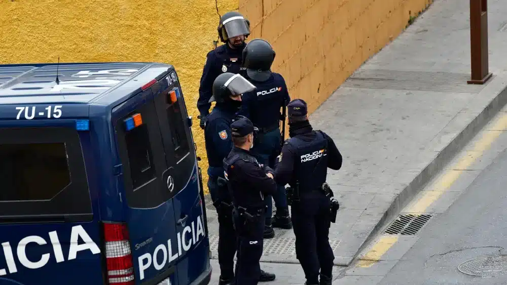 Archivo - Agentes de Policía en una imagen de archivo - Antonio Sempere - Europa Press - Archivo