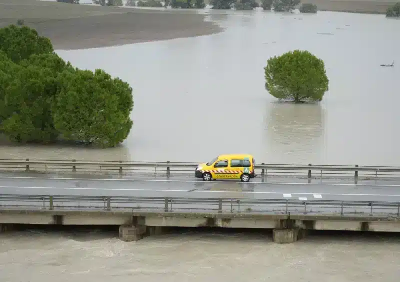 Crecida del río Guadaíra a su paso por Alcalá. Álvaro Vázquez