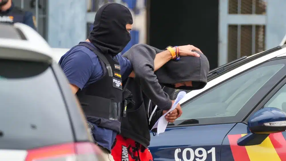 Imágenes de la operación de la policía nacional "Vulcano", a 18 de octubre de 2024, en Sevilla - Francisco J. Olmo - Europa Press