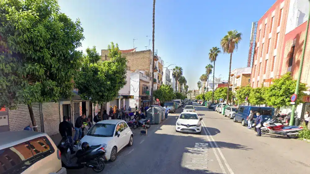 Mercadillo en Su Eminencia. Gogle Maps