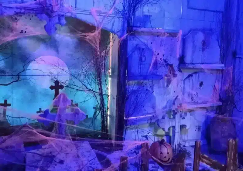 El centro comercial Los Arcos, en Sevilla, celebrará Halloween con 'La Casa Encantada de Lady Morte', un pasaje del terror interactivo y teatralizado. - LOS ARCOS