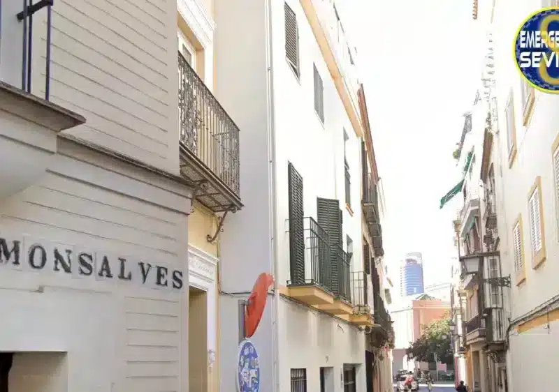 Calle Monsalves