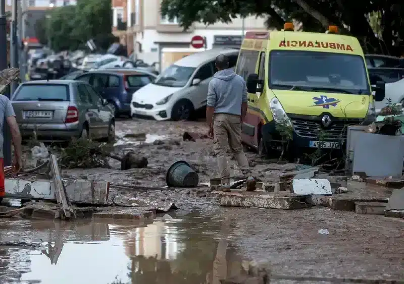 Efectos de la DANA en el municipio de Alfafar, a 30 de octubre de 2024, en Valencia. La Comunitat Valenciana ha registrado la gota fría "más adversa" del siglo en la región. - Rober Solsona - Europa Press