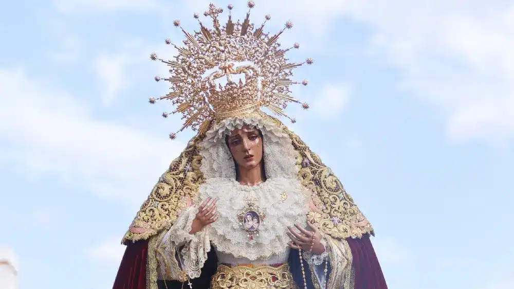 Imagen de la Virgen del Amor de Pino Montano. Hermandad Pino Montano