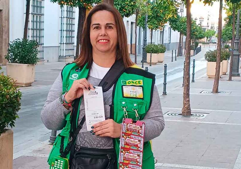 Rocío Pereira, cuponera de la ONCE de Lebrija / SA