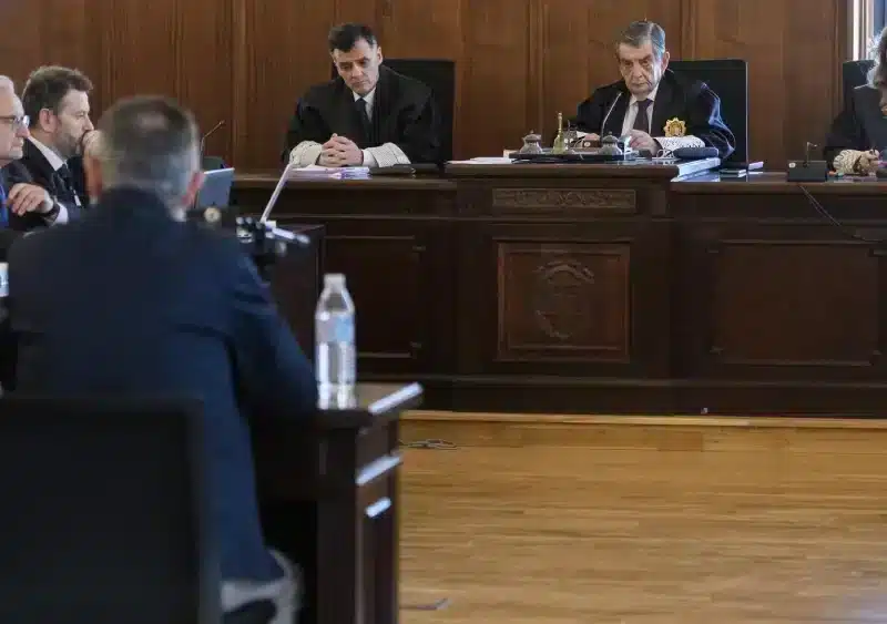 Archivo - Inicio de las declaraciones de acusados en el juicio por el caso UGT con el exsecretario general del sindicato en Andalucía Francisco Fernández Sevilla - Pool - Archivo