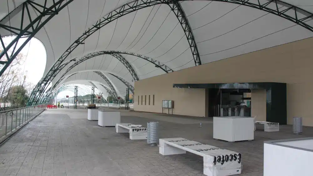 Archivo - Apeadero del Cercanías de la Cartuja - EUROPA PRESS/ADIF - Archivo