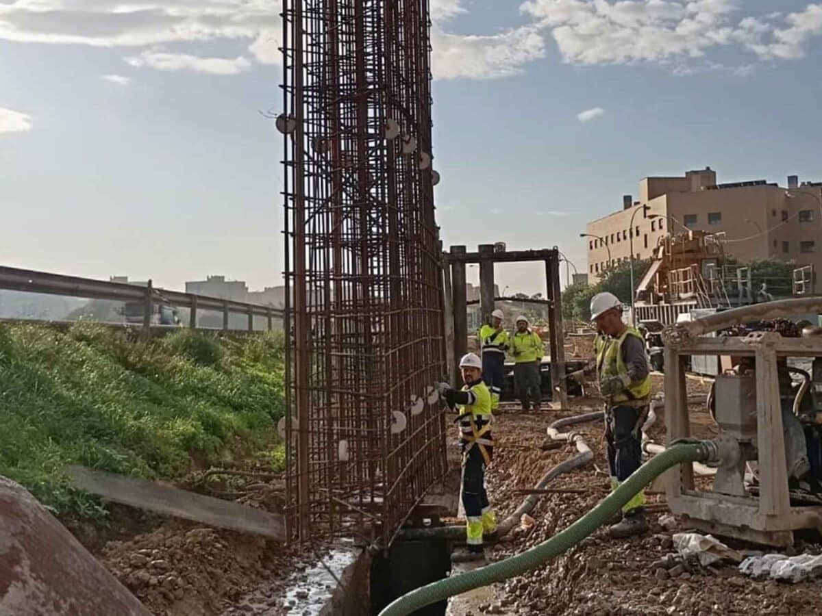 Obras del metro en Pino Montano - JUNTA DE ANDALUCÍA