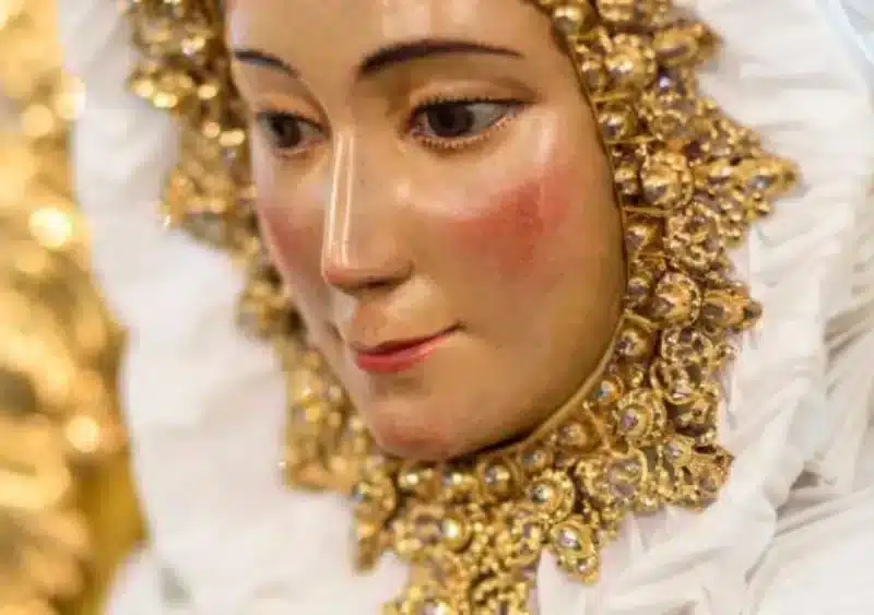 Imagen de la Virgen de Setefilla de Lora del Río
