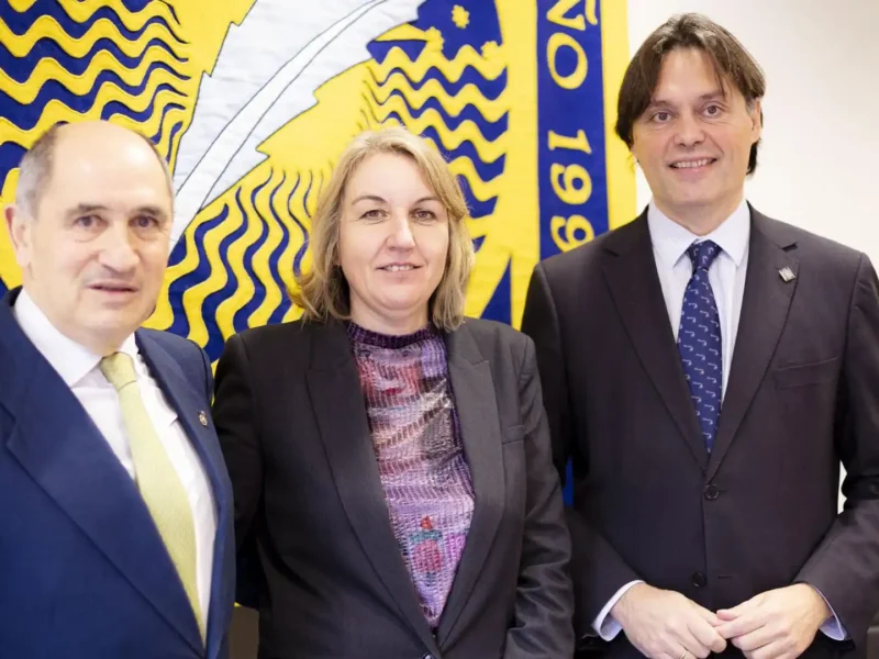 Francisco Oliva tras informar de los presupuestos al Consejo de Gobierno - UPO