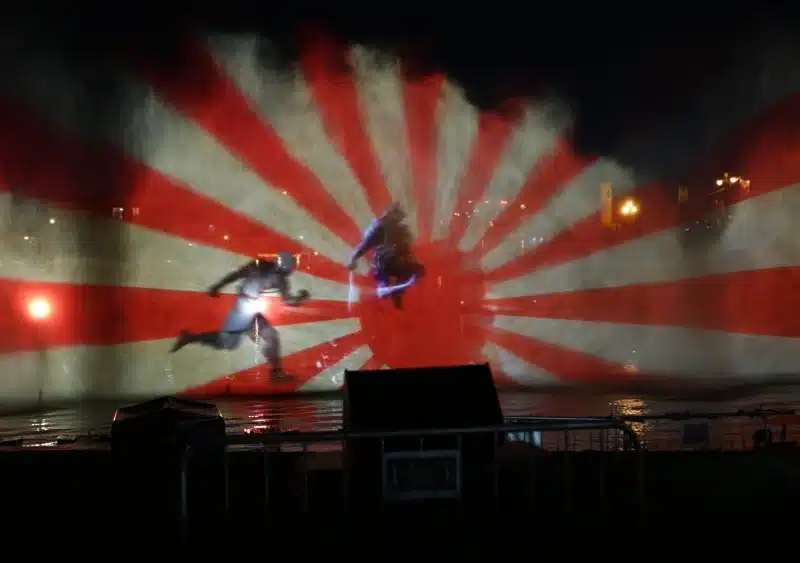 El mapping de Navigalia en el río. Luis Campillo