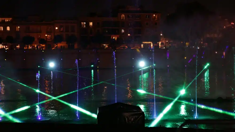 El mapping de Navigalia en el río. Luis Campillo