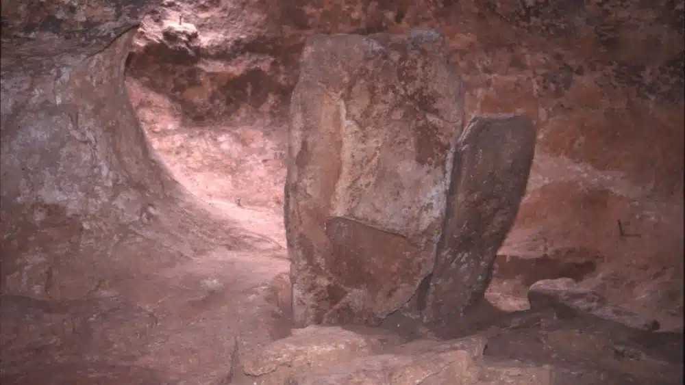 Cueva artificial de La Molina, en Lora de Estepa - UNIVERSIDAD DE SEVILLA