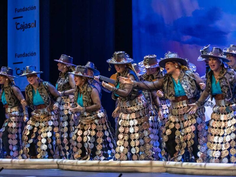 Comparsa Las perras - Reyna