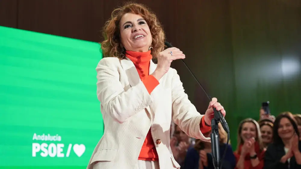 La vicepresidenta primera del Gobierno, ministra de Hacienda y vicesecretaria general del PSOE, María Jesús Montero interviene en el acto de presentación de su precandidatura al PSOE-A - Francisco J. Olmo - Europa Press