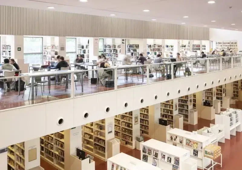 Imagen de la biblioteca Infanta Elena - CONSEJERÍA DE CULTURA