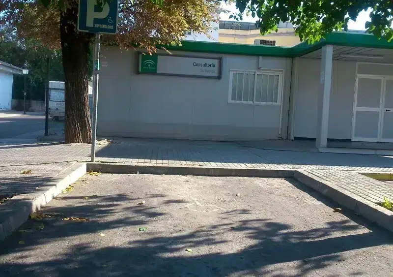 Módulos prefabricados del Centro de Salud en Santiponce
