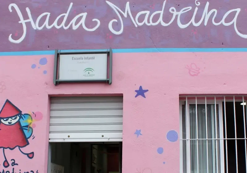 La fachada de la escuela infantil - Hada Madrina