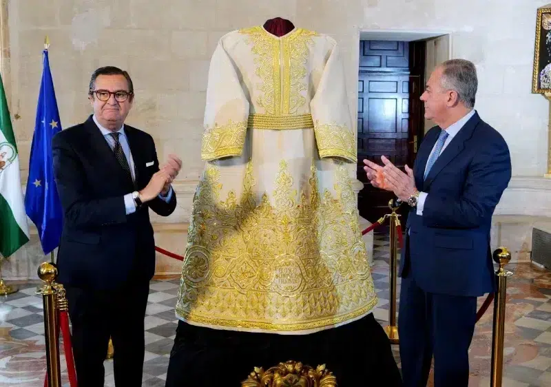 Presentación de la nueva túnica San Gonzalo