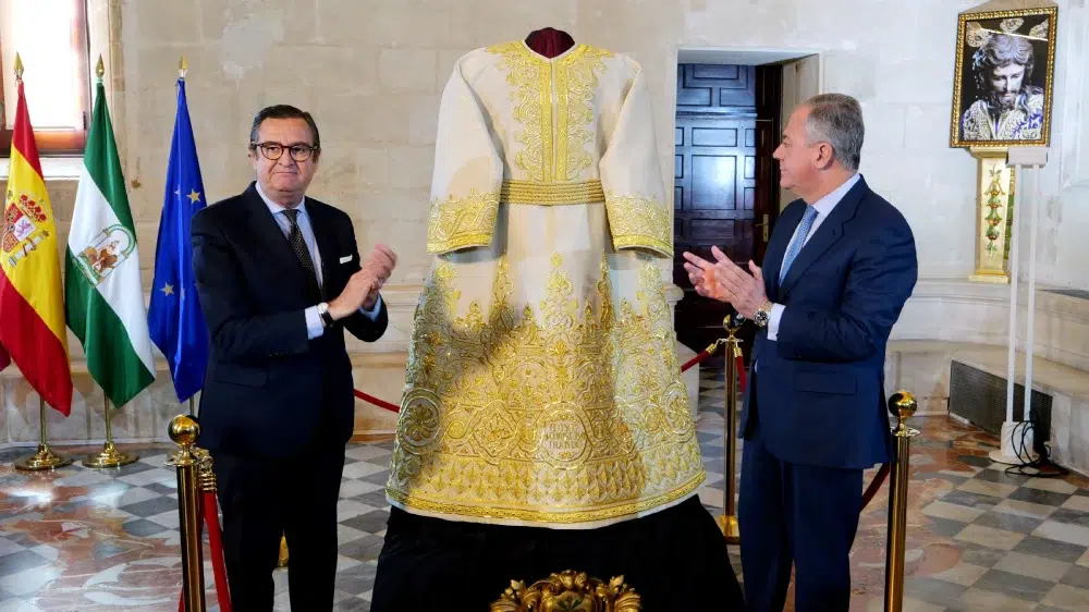 Presentación de la nueva túnica San Gonzalo