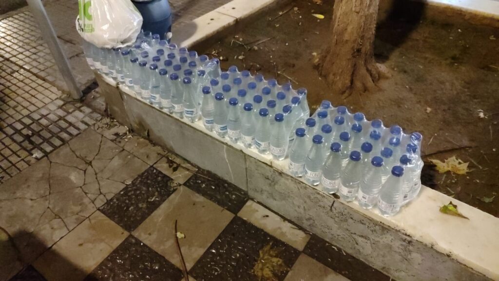 El agua aportada por una de las hermandades - SA