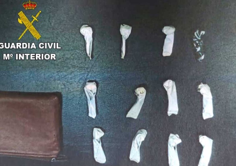 Papelinas de cocaína intervenidas por la Guardia Civil - Guardia Civil