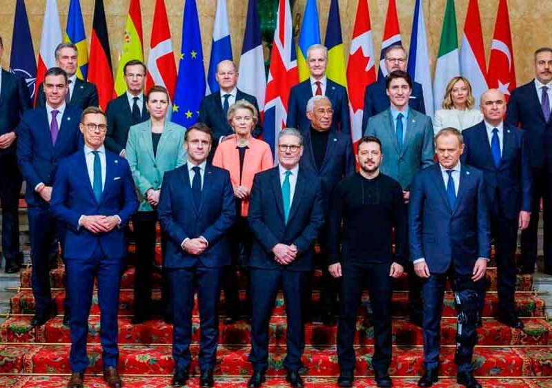 Foto de los líderes europeos reunidos en una cumbre informal para tratar sobre el papel de Europa en la guerra de Ucrania en marzo de 2025/ SA