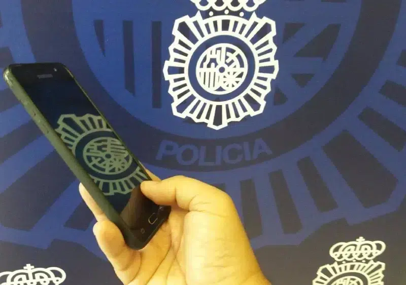 Foto de archivo de un móvil - POLICÍA NACIONAL - Archivo