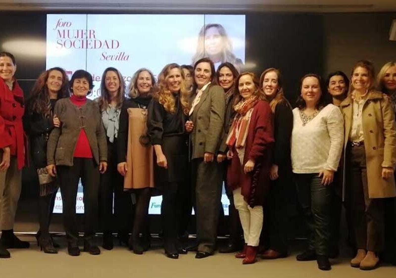 Charla coloquio en el Foro Mujer Sociedad de Sevilla. - Foro Mujer Sociedad
